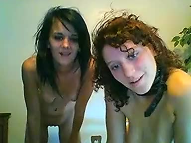 Dad helping his girls